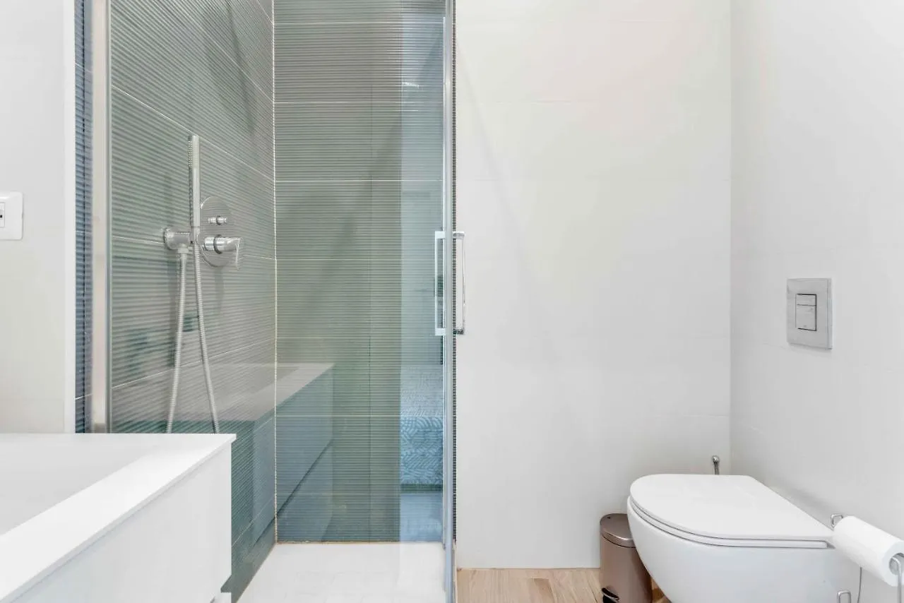 Ven93 -Loreto - Duomo- Wifi - Modern - Central Milan Apartment